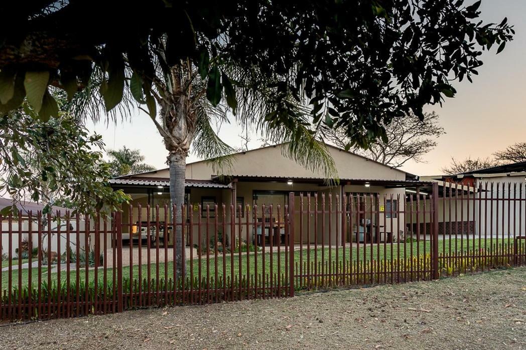 Kiyala Guest Farm Hotel Mbombela Exterior photo